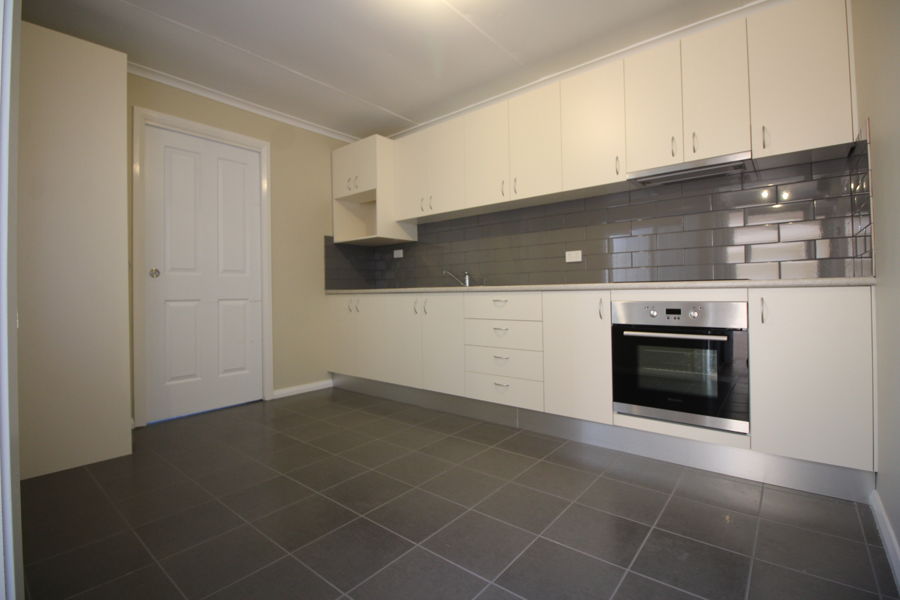 LLANDILO NSW 20136807 Carmen's Property Management