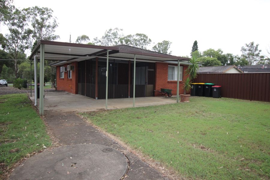 LLANDILO NSW 20648576 Carmen's Property Management