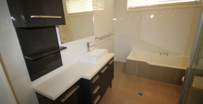 LLANDILO NSW 20624448