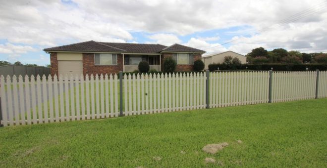 LLANDILO NSW 20624448