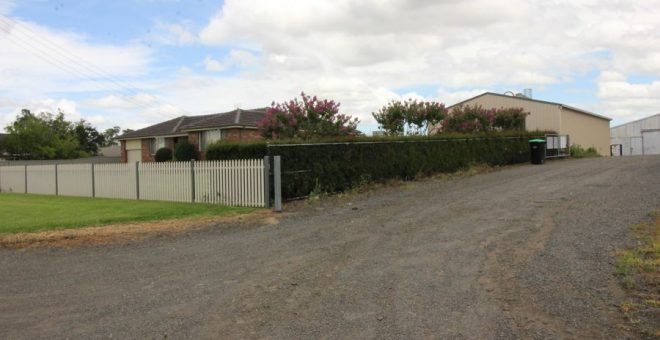 LLANDILO NSW 20624448