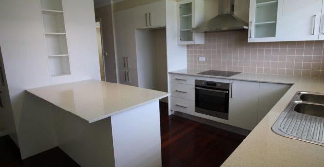 LLANDILO NSW 20624448