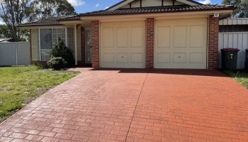 OAKHURST NSW 20809429 OAKHURST NSW 20809429